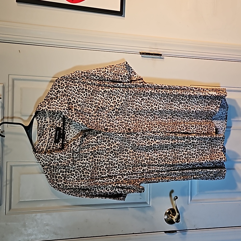 Adam Levine, animal print, short-sleeve, button up